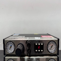 Nordson EFD Electronic Fluidic Dispenser image 2